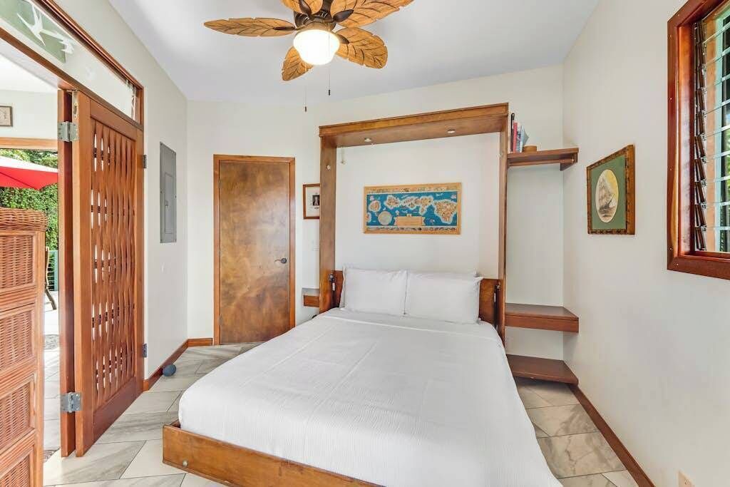 Photo of Bedroom in Honaunau-Napoopoo