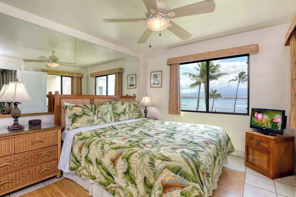 Photo of Bedroom in Maalaea