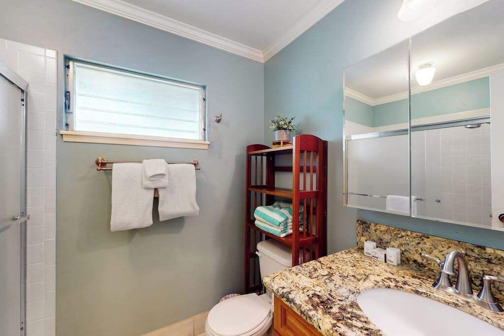 Photo of Bathroom in Portlock