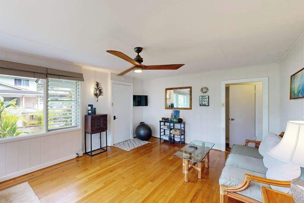 Photo of Livingroom in Haleiwa