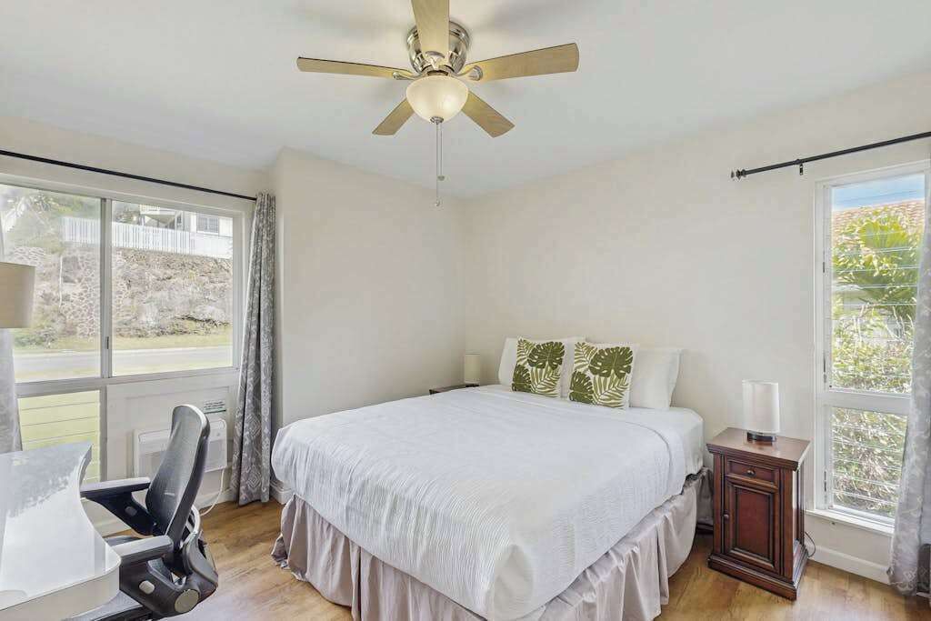 Photo of Bedroom in Hawaii Kai
