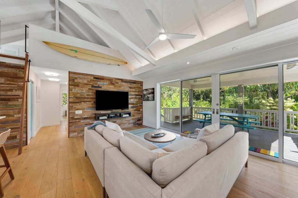 Photo of Livingroom in Kilauea