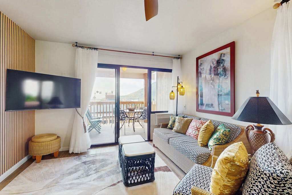 Photo of Livingroom in Nawiliwili