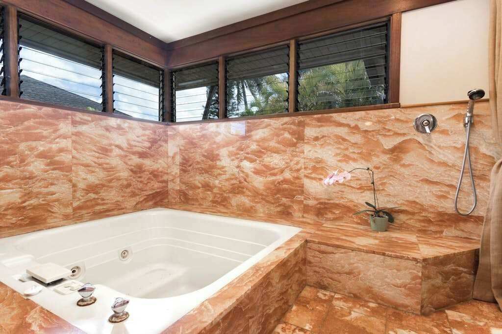 Photo of Bathroom in Kilauea