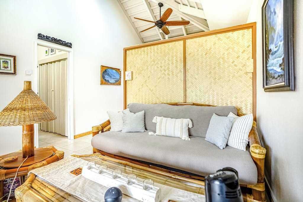 Photo of Livingroom in Princeville