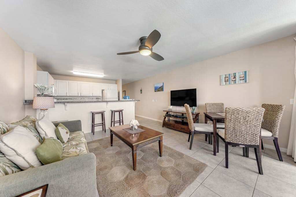 Photo of Livingroom in Wailua House Lots