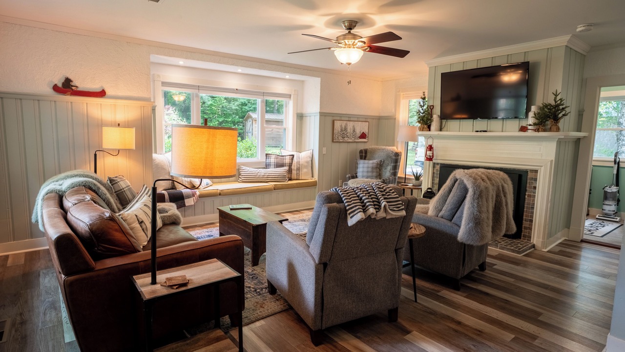 Photo of Livingroom in Madison
