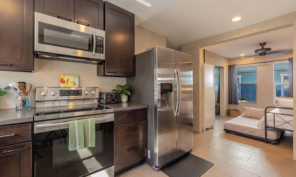 Photo of Kitchen in Wailuku