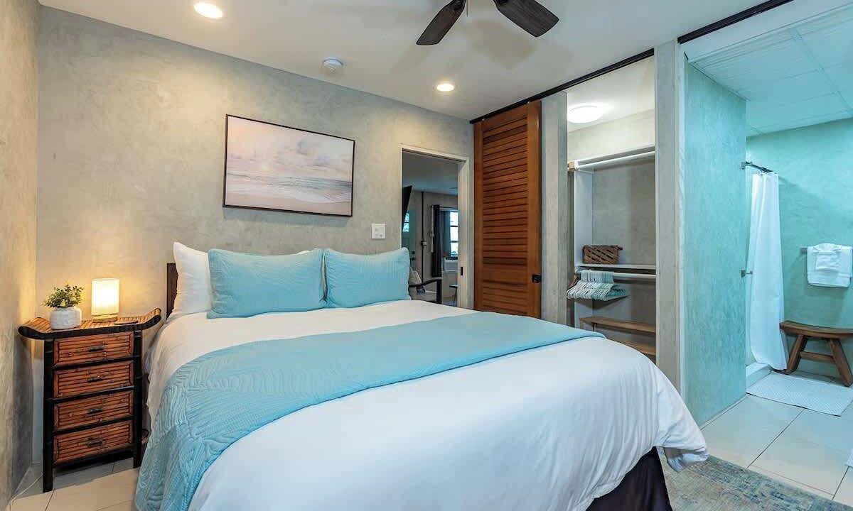 Photo of Bedroom in Wailuku