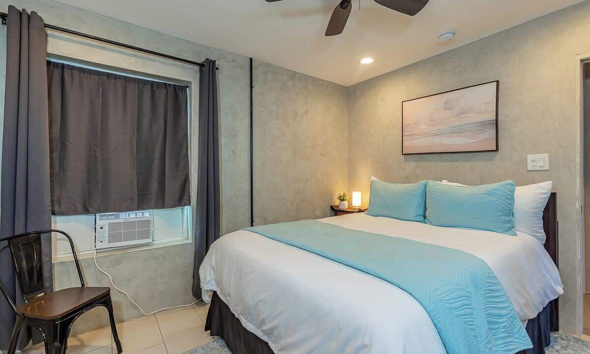 Photo of Bedroom in Wailuku