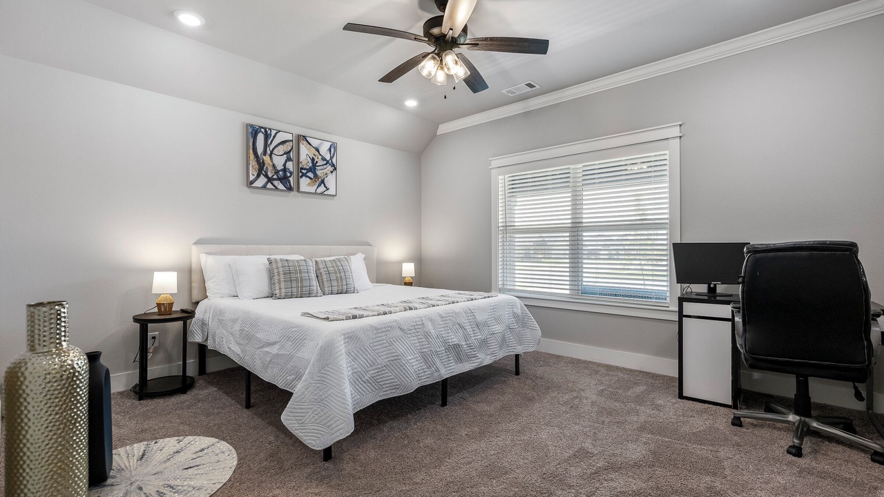 Photo of Bedroom in Springdale