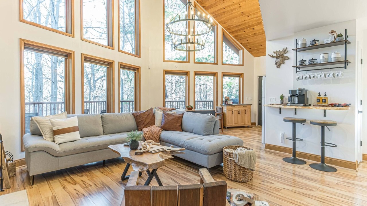 Photo of Livingroom in Helen