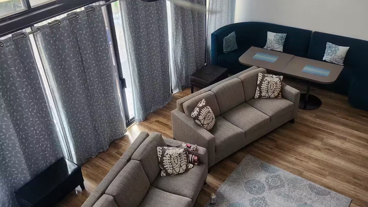Photo of Livingroom in Downtown Honolulu