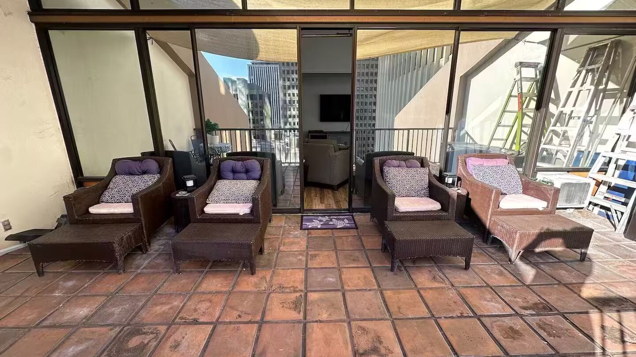 Photo of Patio Balcony in Downtown Honolulu