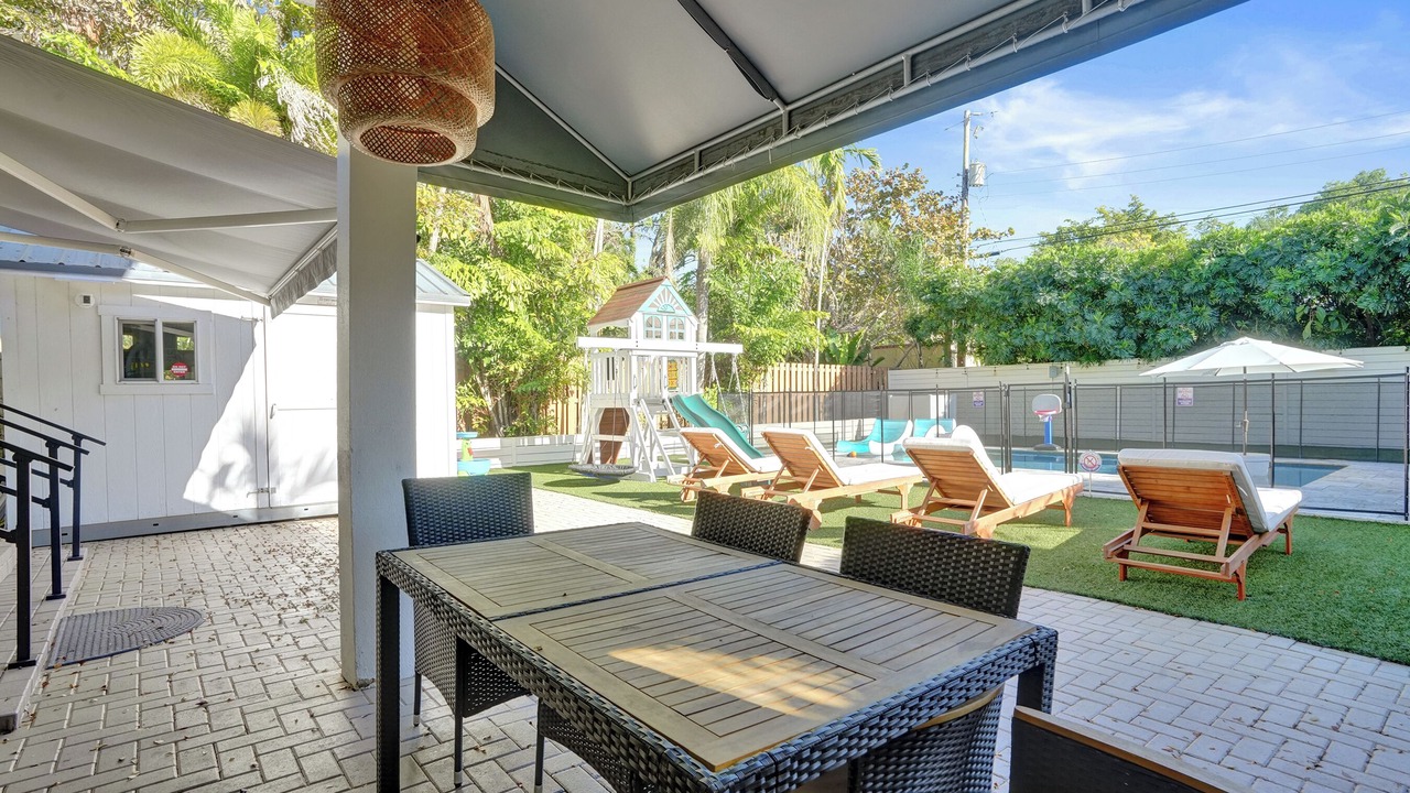 Photo of Outdoor in Colee Hammock