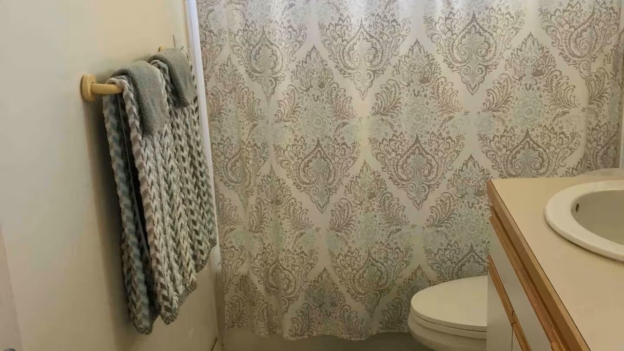 Photo of Bathroom in Pukalani