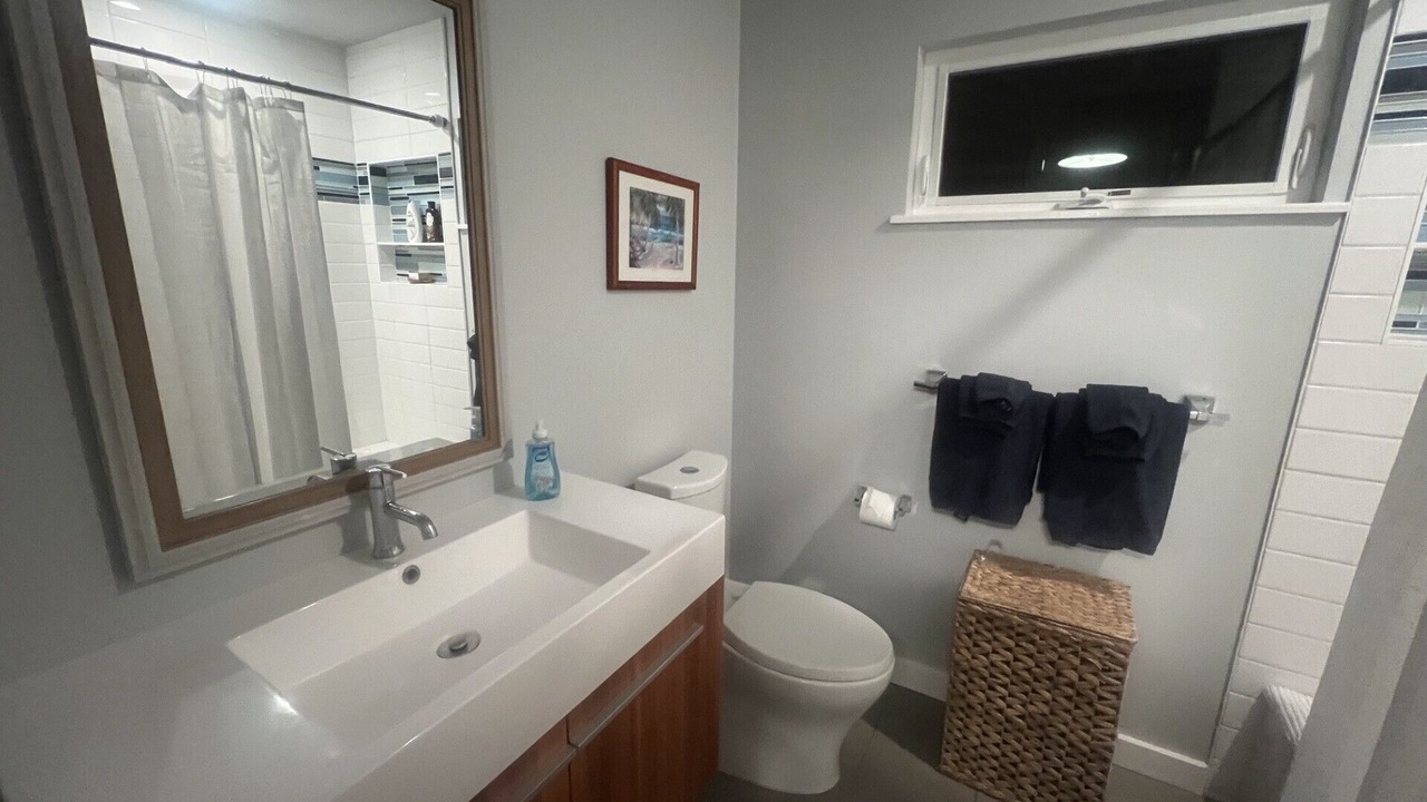 Photo of Bathroom in Portlock