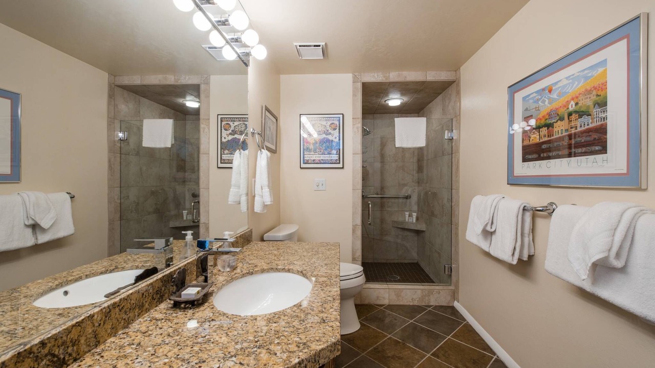 Photo of Bathroom in Park Meadows