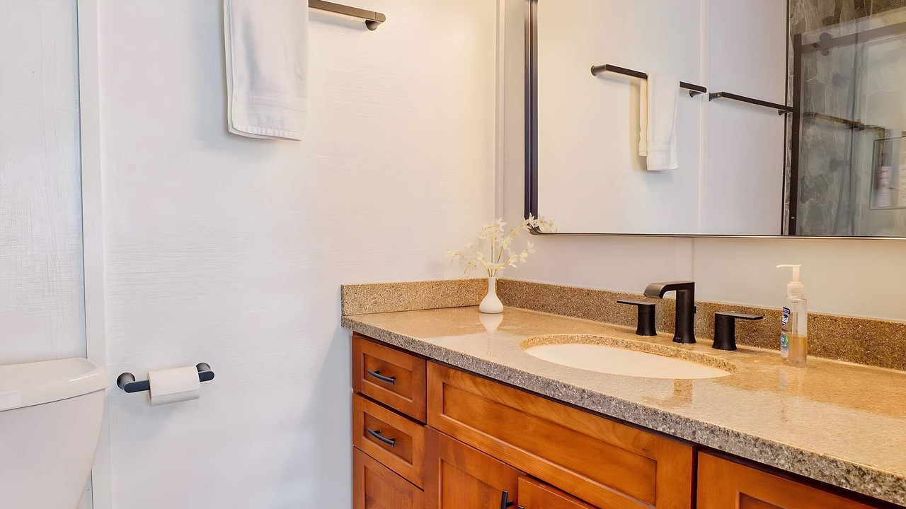 Photo of Bathroom in Princeville