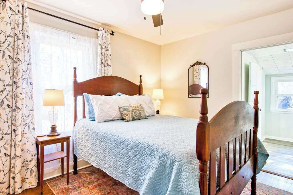 Photo of Bedroom in Montreat