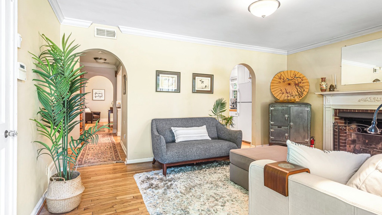 Photo of Livingroom in Decatur