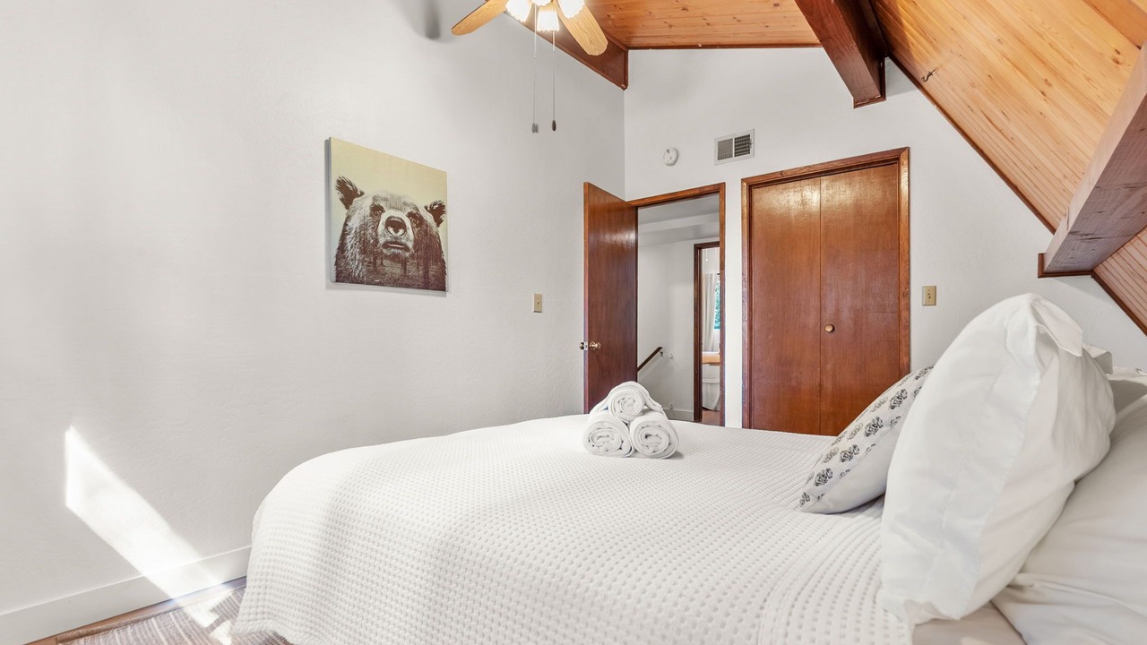 Photo of Bedroom in Arrowhead Villas