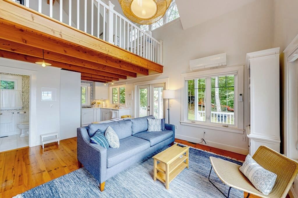 Photo of Livingroom in Westport