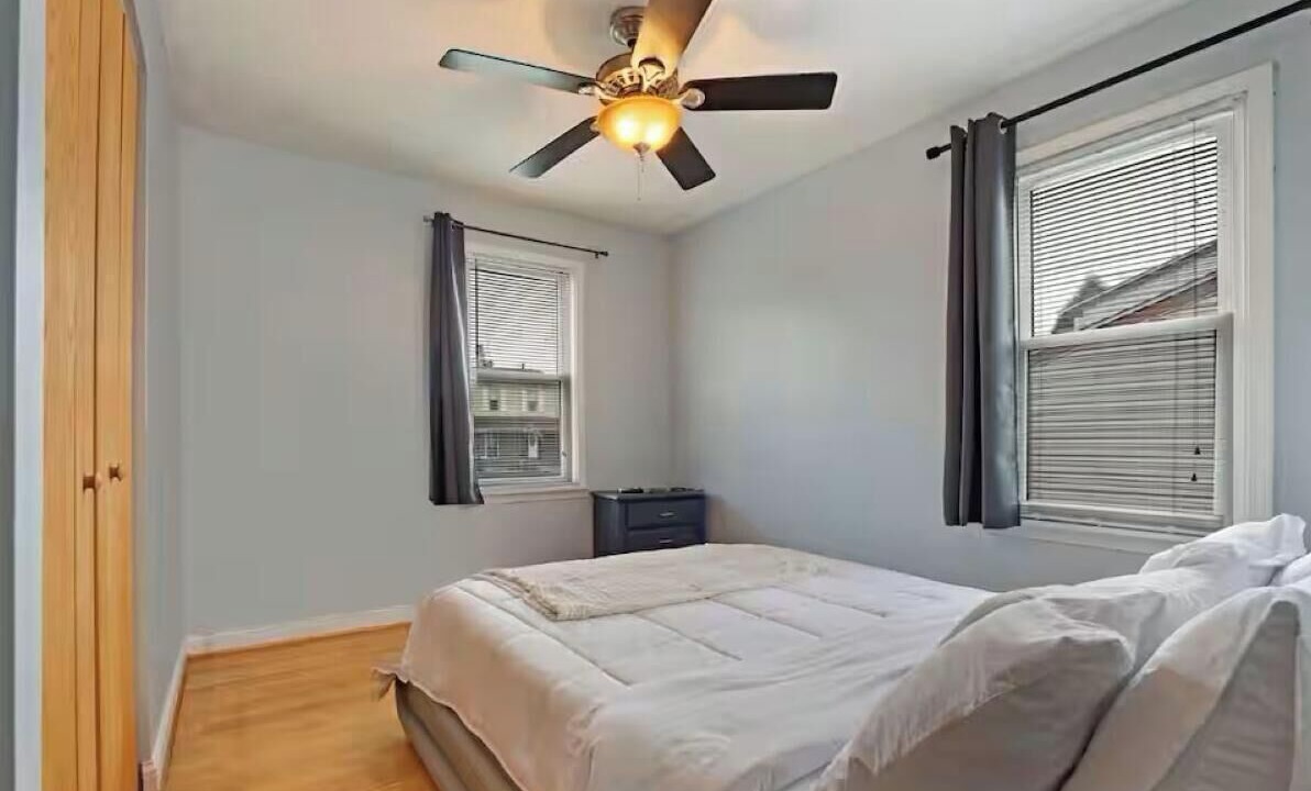 Photo of Bedroom in Carol Stream