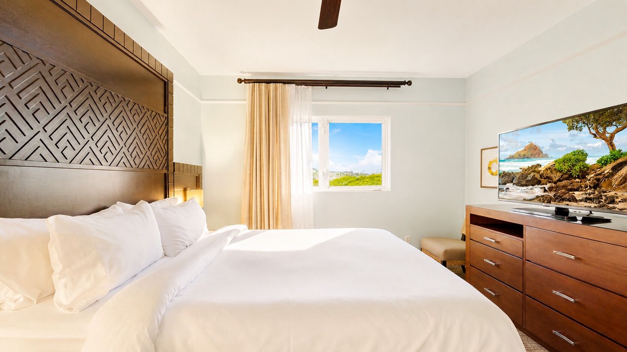 Photo of Bedroom in Poipu