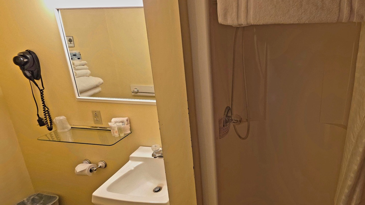 Photo of Bathroom in Dryden