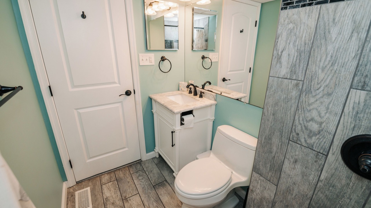 Photo of Bathroom in Little Salisbury