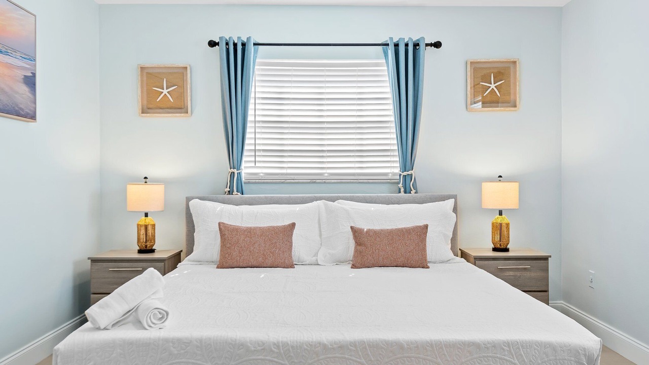 Photo of Bedroom in Dania Beach