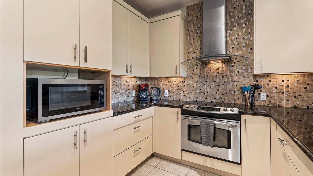 Photo of Kitchen in Kulalani