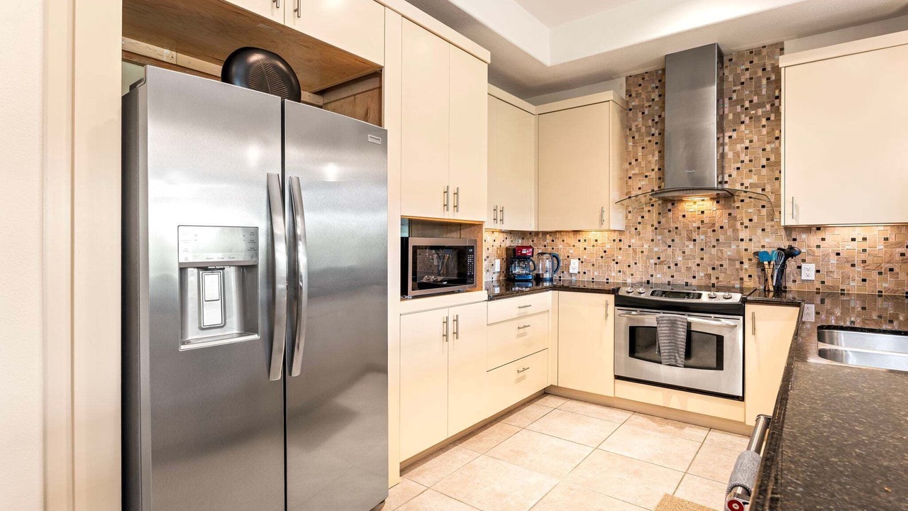 Photo of Kitchen in Kulalani