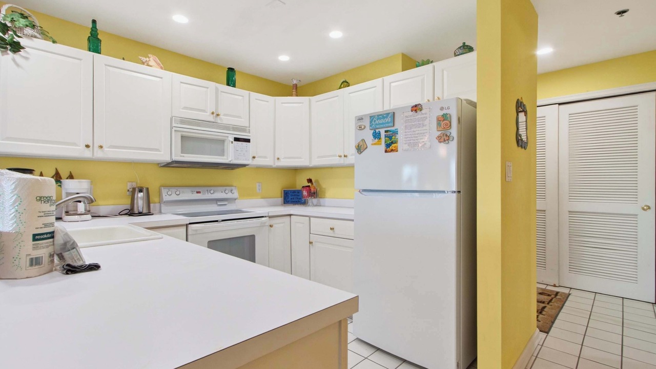 Photo of Kitchen in Heron Harbour Isle