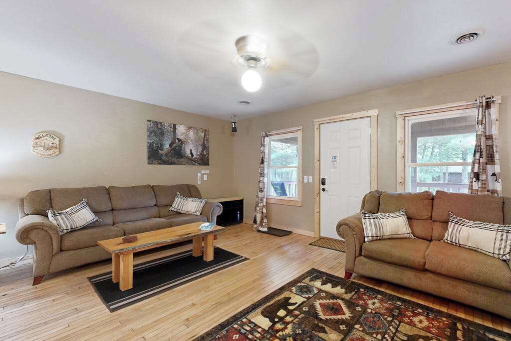 Photo of Livingroom in Big Bay