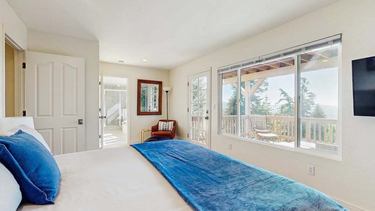 Photo of Bathroom in Arrowhead Villas