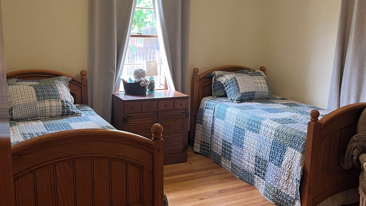 Photo of Bedroom in Lorain