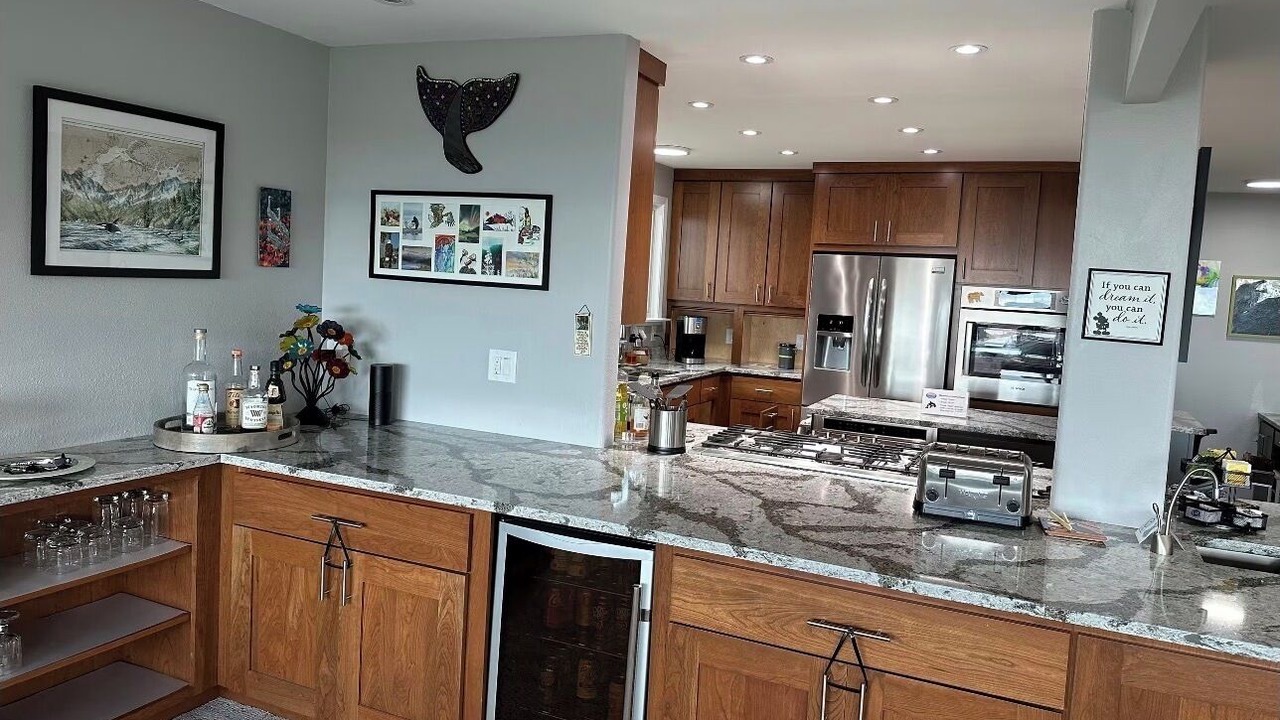 Photo of Kitchen in Downtown Anchorage