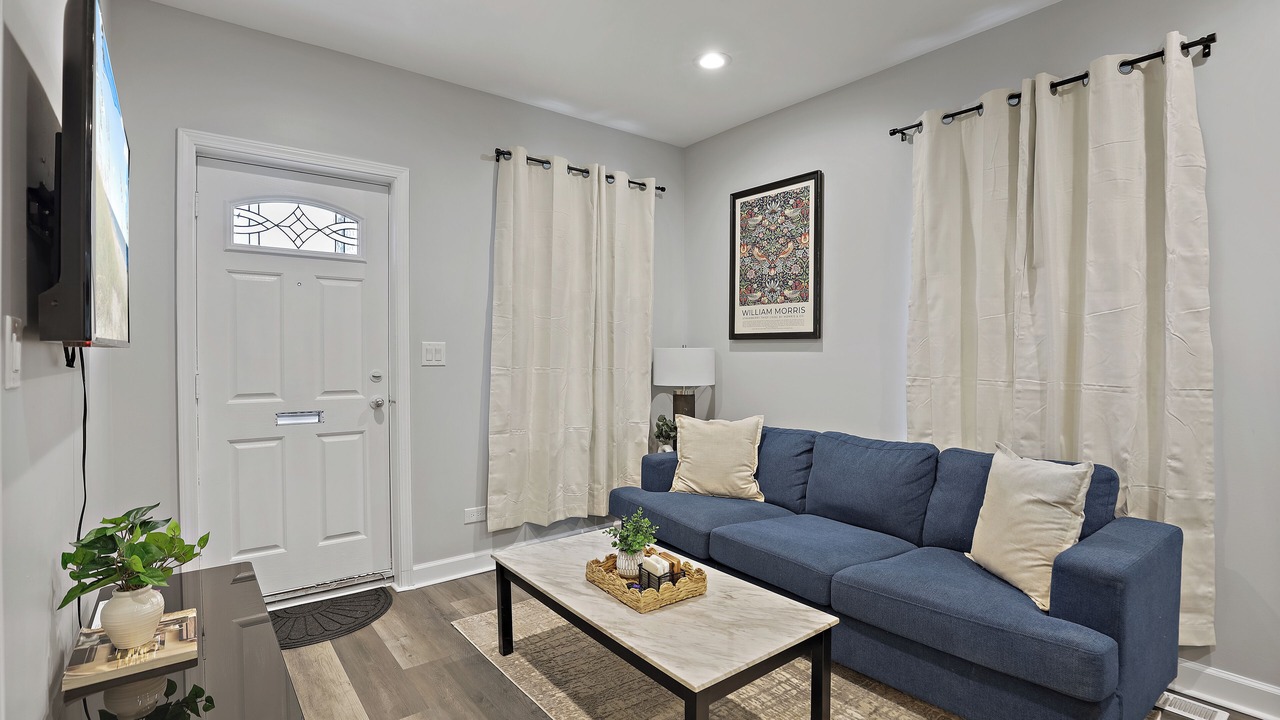 Photo of Livingroom in Berwyn