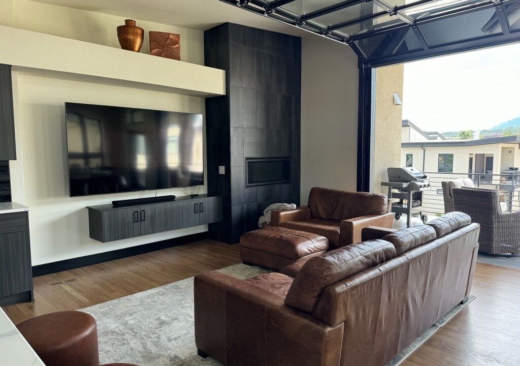 Photo of Livingroom in West Colorado Springs