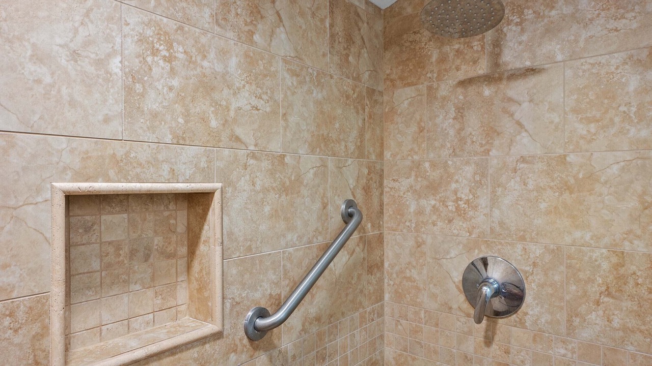 Photo of Bathroom in Wailea