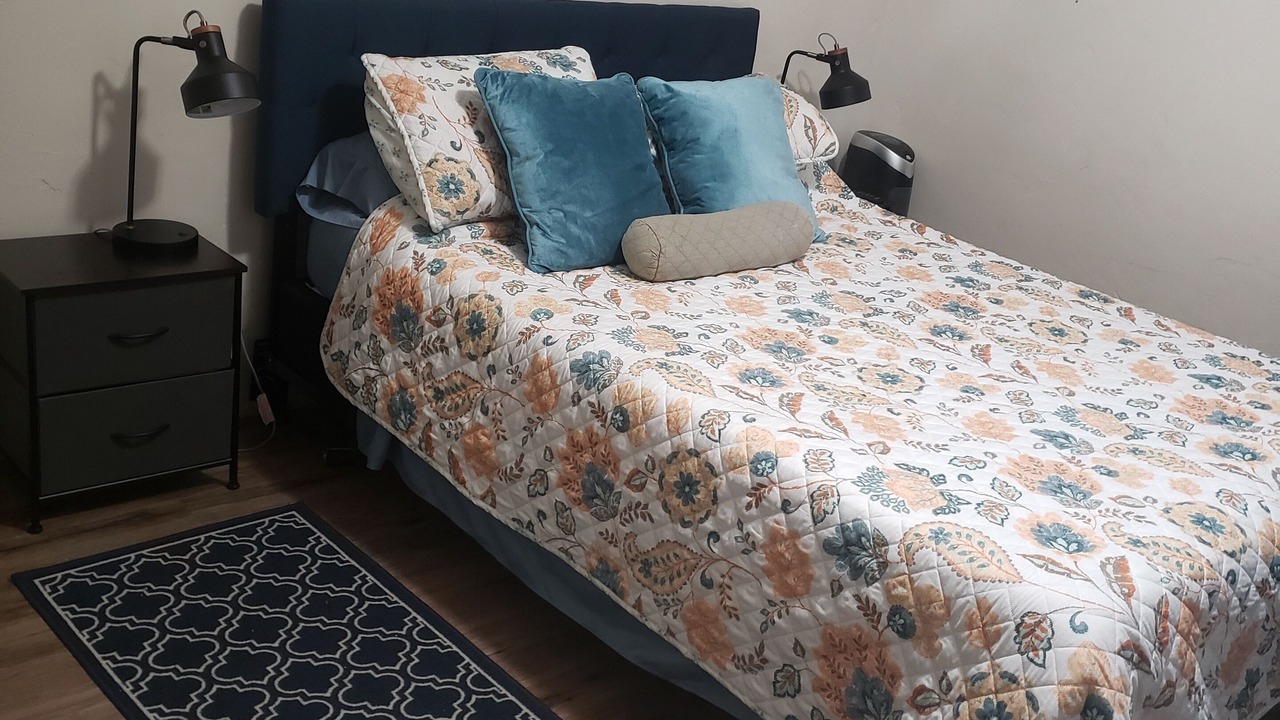 Photo of Bedroom in Keaau