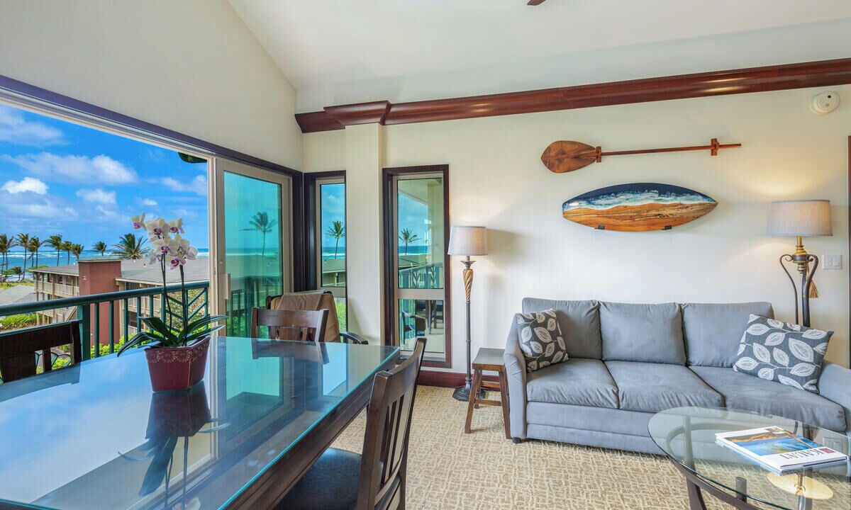 Photo of Livingroom in Wailua