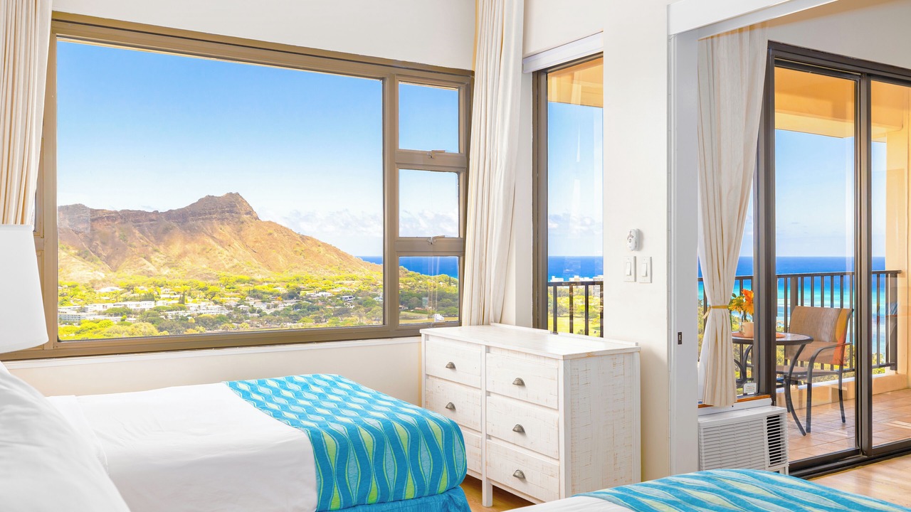 Photo of Bedroom in Waikiki