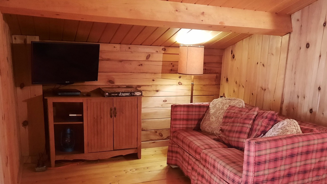 Photo of Livingroom in Willimantic