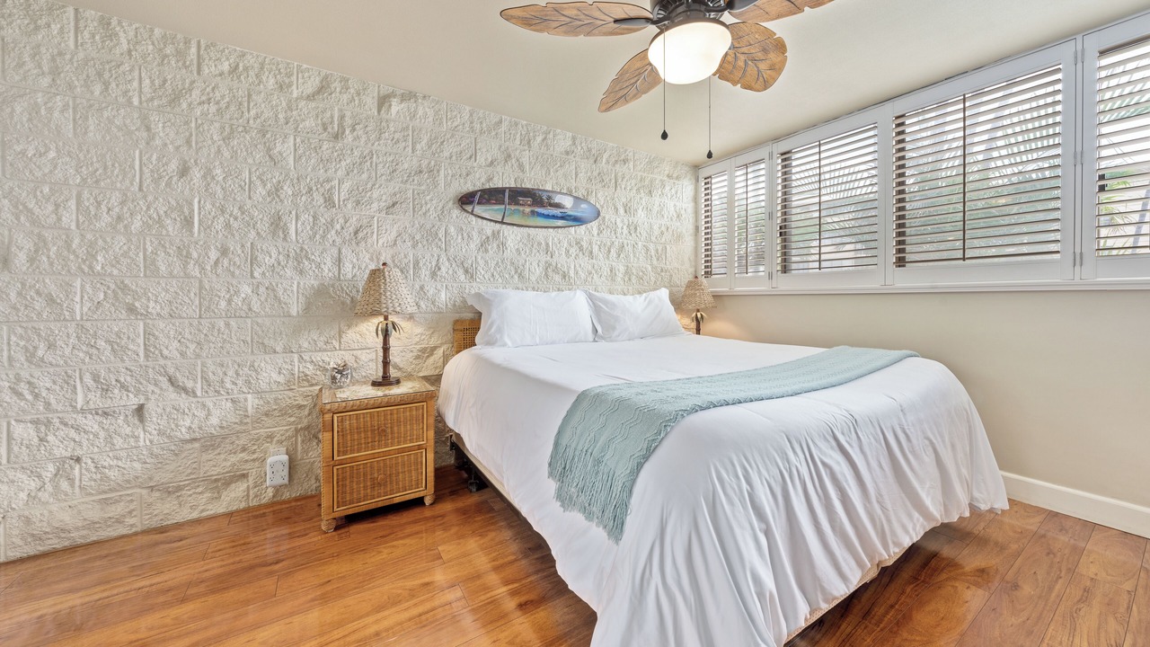 Photo of Bedroom in Maalaea