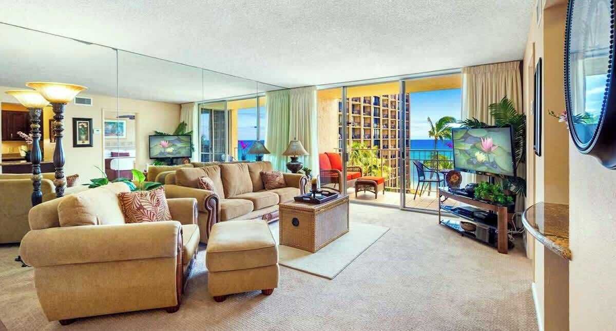 Photo of Livingroom in Kahana