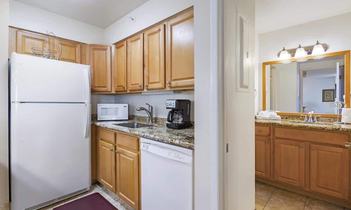 Photo of Bathroom in Kahana