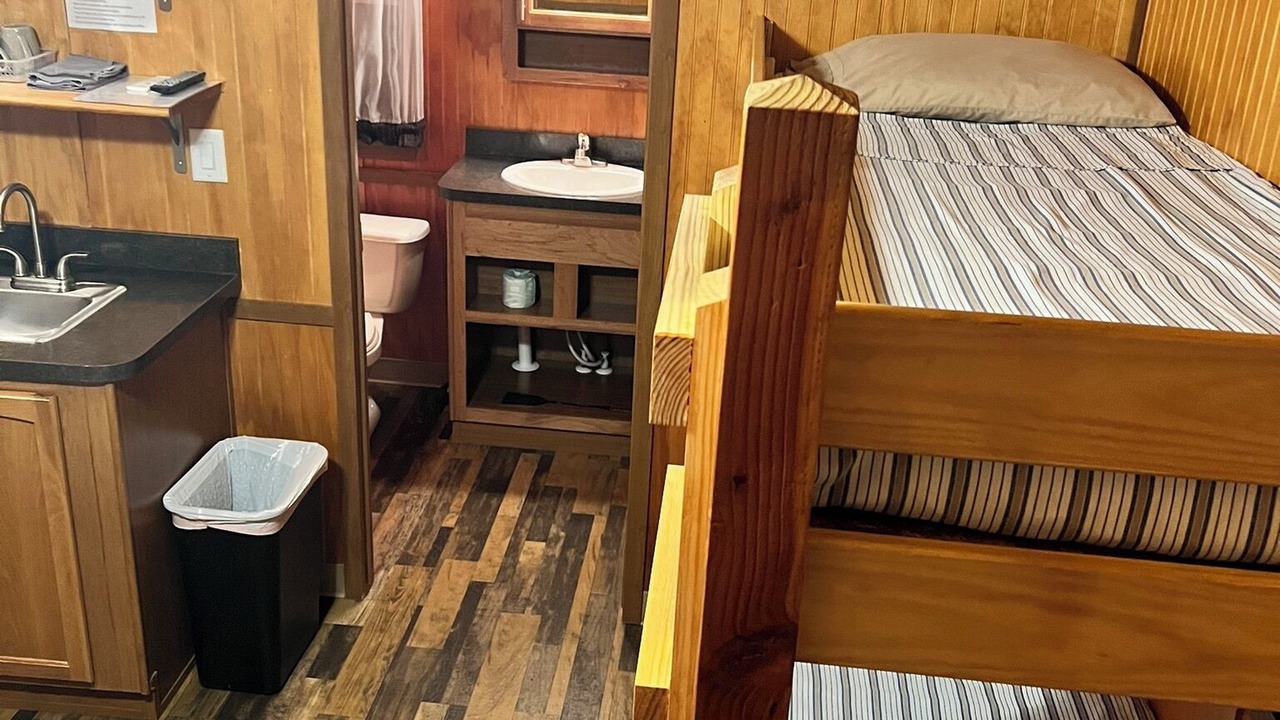 Photo of Bedroom in Chocowinity